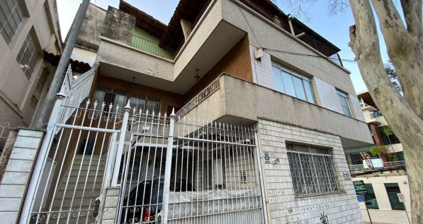 Apartamento para alugar, 74 m² por R$ 1.750,00/mês - Centro - Juiz de Fora/MG