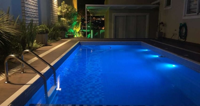 Casa com 4 dormitórios à venda, 360 m² por R$ 1.850.000,00 - Quintas das Avenidas - Juiz de Fora/MG