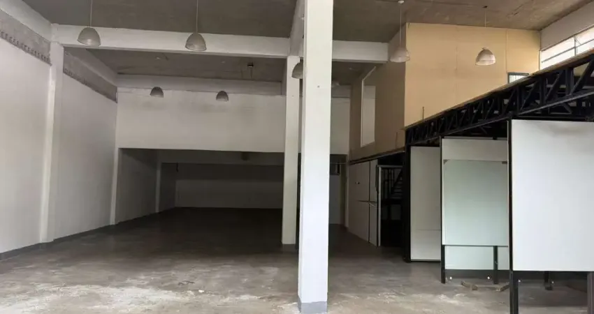 Barracão / Galpão / Depósito para alugar no Teixeiras, Juiz de Fora 