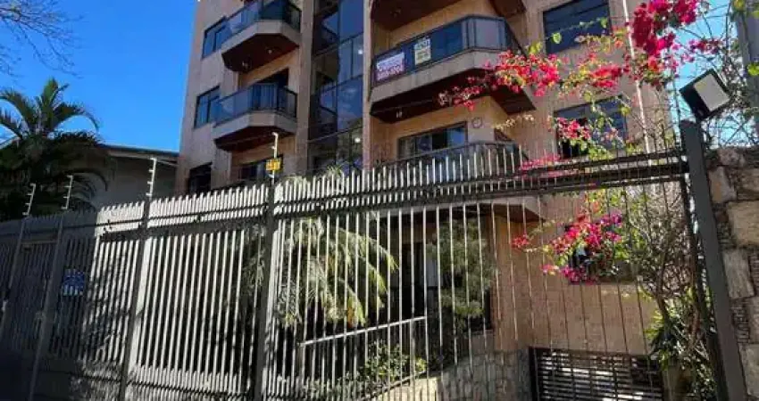 Apartamento com 3 quartos para alugar no Granbery, Juiz de Fora 