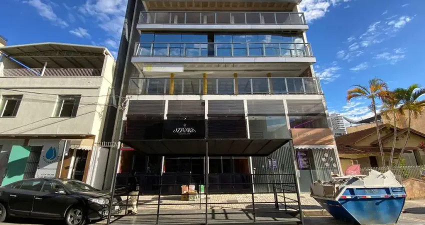 Sala comercial para alugar no São Mateus, Juiz de Fora 