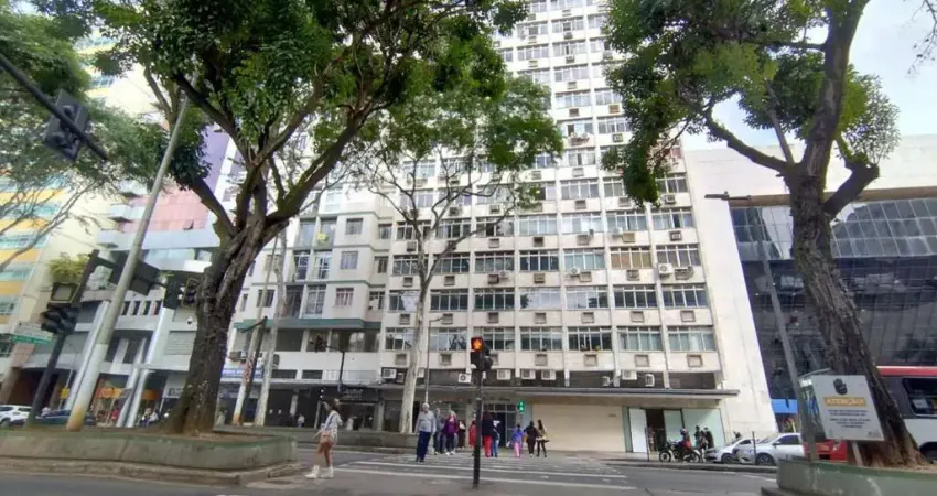 Sala comercial à venda no Centro, Juiz de Fora