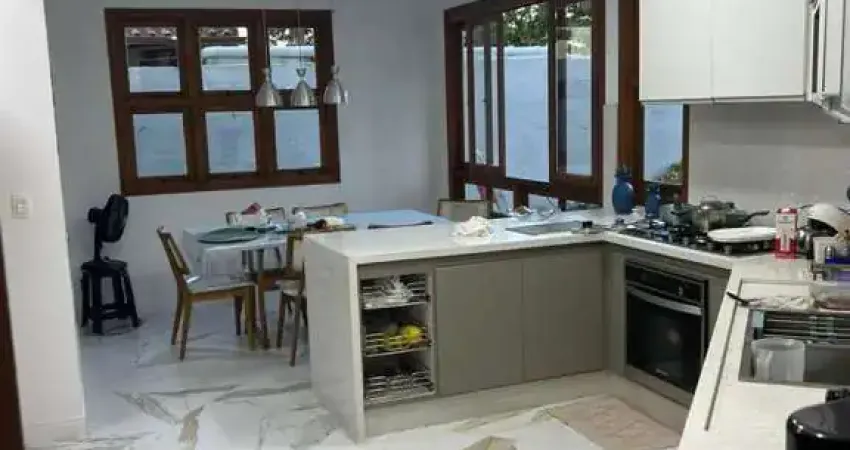 Casa em condomínio para venda em rio de janeiro, jacarepaguá, 4 dormitórios, 2 suítes, 4 banheiros, 4 vagas