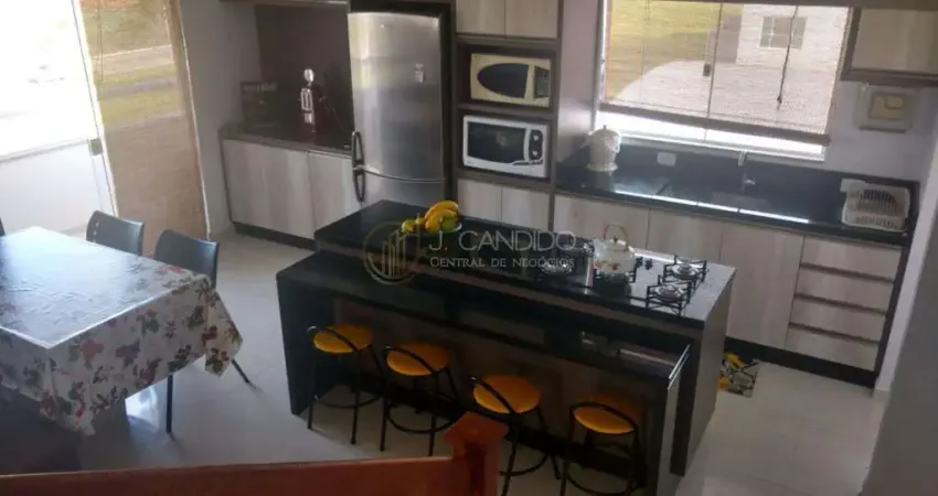 Duplex Semi Mobiliado no Centro de Camboriú