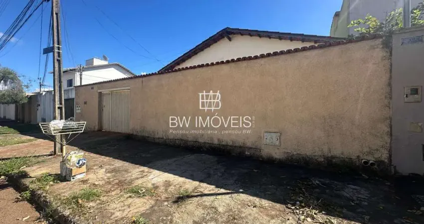 Casa com 3 quartos à venda na Rua do Arrastão, Jardim Atlântico, Goiânia