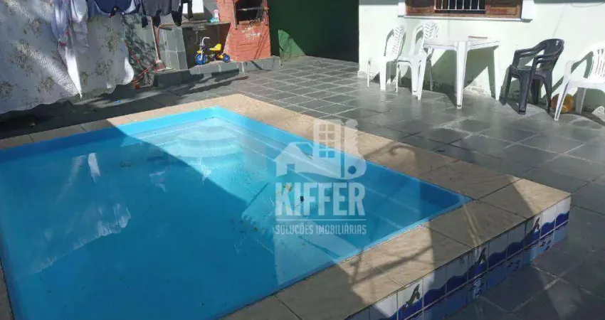 Casa duplex de esquina com piscina em são francisco, niterói | terreno plano e localização nobre