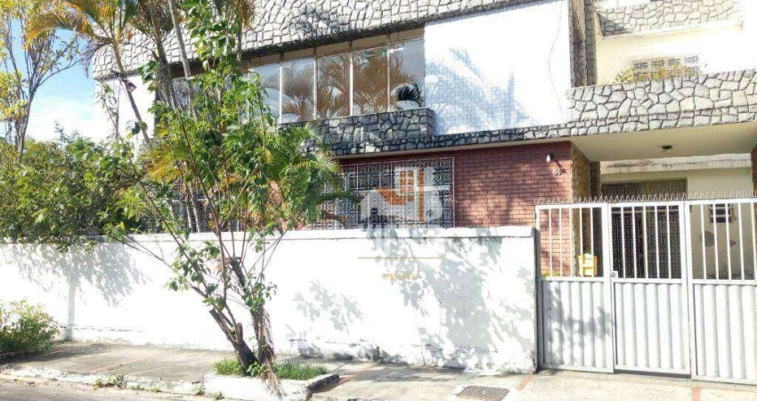 Casa Duplex com 5 Quartos e Vista Panorâmica – Rua Tranquila no Centro de SG, Próx. ao Guanabara