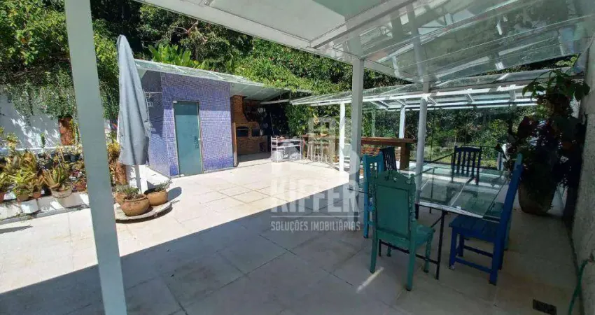 Casa 3 Suítes + Escritório, Área Gourmet Completa – Condomínio Fazendinha – Cód. CA3322