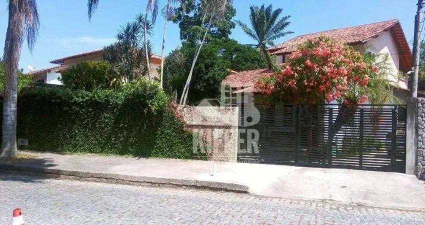 Casa com 4 guartos à venda, 350 m² por R$ 1.100.000 - Itaipu - Niterói/RJ