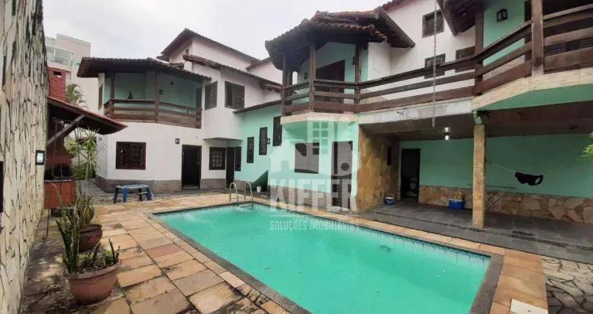 Casa com 5 quartos  à venda, 403 m² por R$ 1.800.000 - Camboinhas - Niterói/RJ