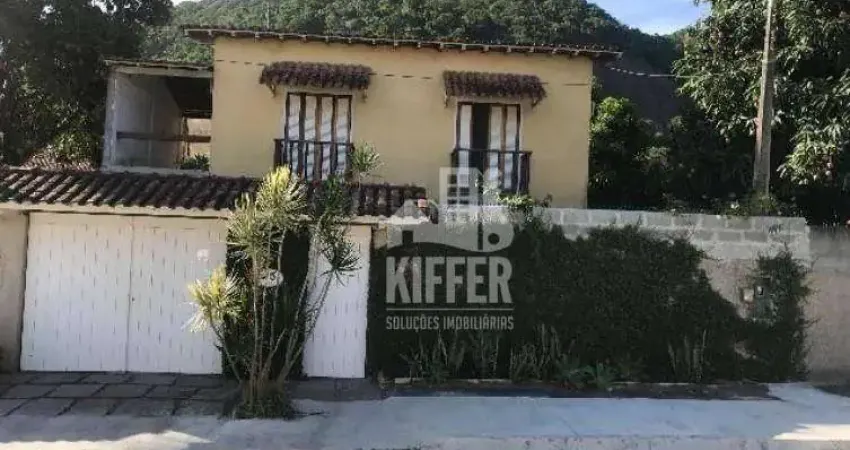 Casa com 4 quartos à venda, 230 m² por R$ 1.590.000 - Piratininga - Niterói/RJ