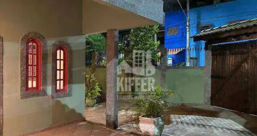 Casa com 3  à venda, 110 m² por R$ 430.000 - Trindade - São Gonçalo/RJ