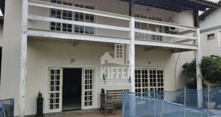 Casa de alto padrão em camboinhas – 3 suítes com hidromassagem