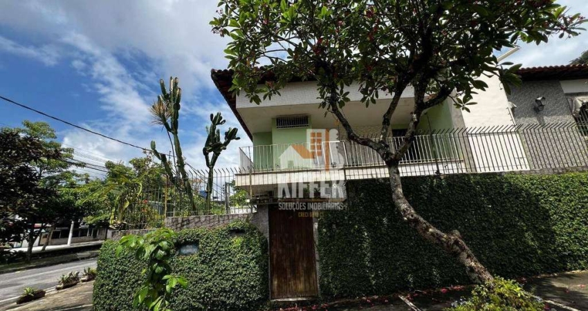 Casa com 4 quartos à venda, 405 m² por R$ 1.950.000 - São Francisco - Niterói/RJ