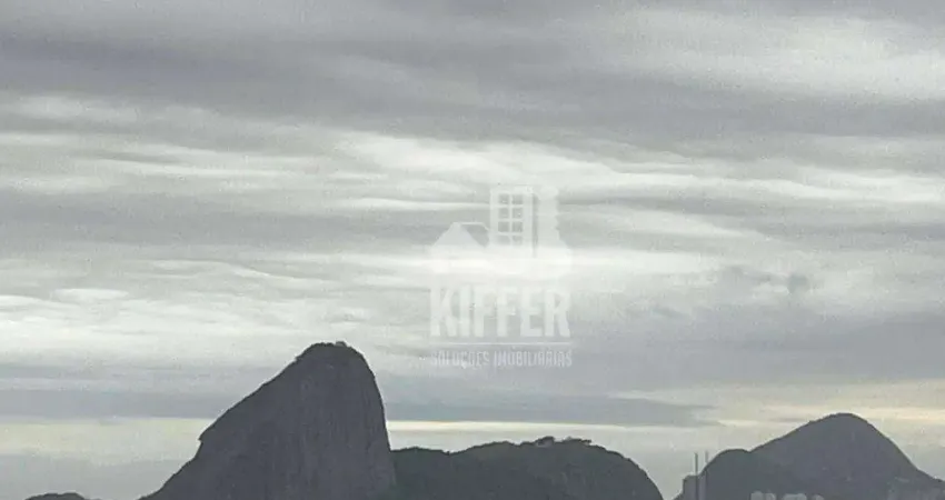 Cobertura com 3 quartos à venda, 250 m² por R$ 2.100.000 - Icaraí - Niterói/RJ