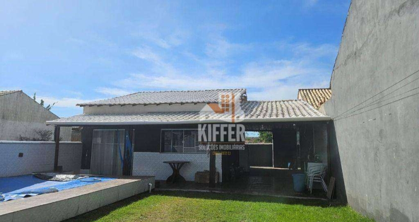 Casa com 2 dormitórios à venda, 270 m² por R$ 260.000,00 - Bairro Nova Califórnia - Cabo Frio/RJ
