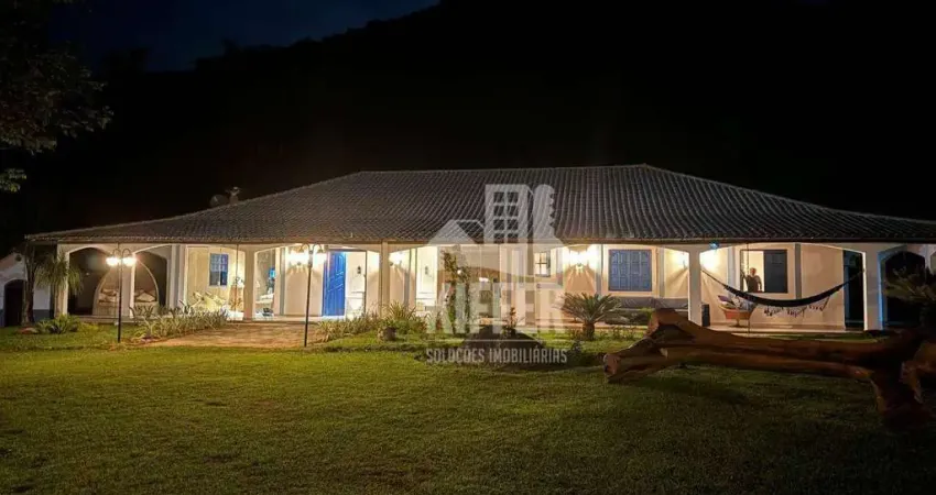 Fazenda à venda em Silva Jardim - 260 hectares com excelente estrutura