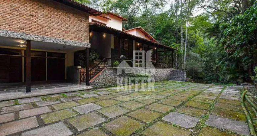 Casa com 4 quartos, 1 suíte, à venda, 580 m² por r$ 1.980.000 - muriqui - niterói/rj