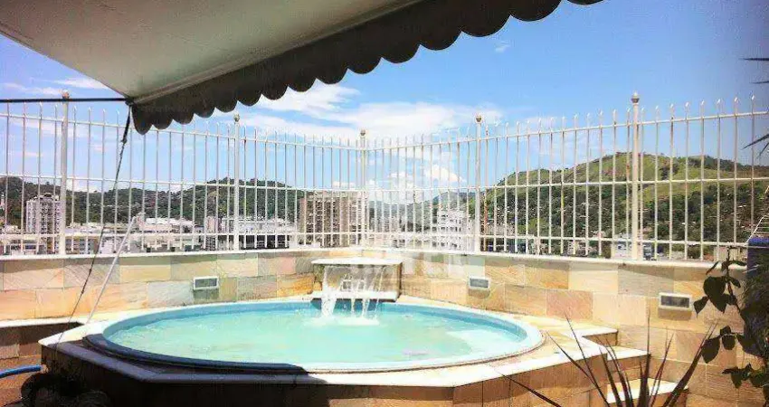 Cobertura espaçosa, privativa e impecavelmente localizada no coração de icaraí