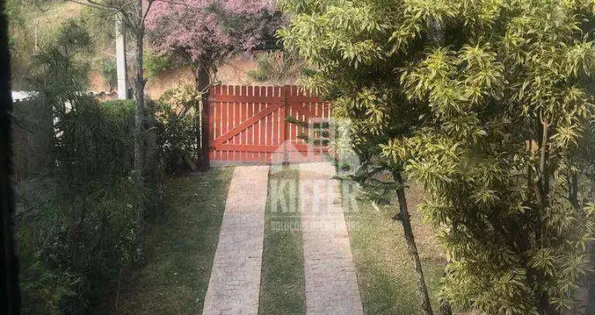 Casa com 3 dormitórios à venda, 240 m² por r$ 850.000,00 - cajueiros (itaipuaçu) - maricá/rj