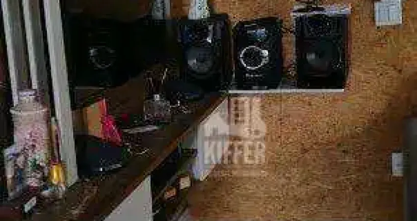 Casa com 2 quartos à venda na Rua Samambaia, 95, Maria Paula, São Gonçalo