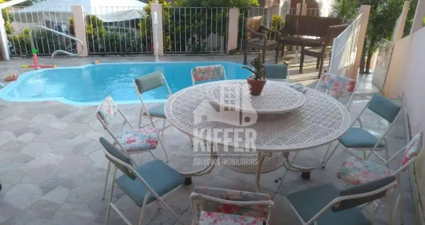 Casa à venda, 160 m² por R$ 600.000,01 - Raul Veiga - São Gonçalo/RJ