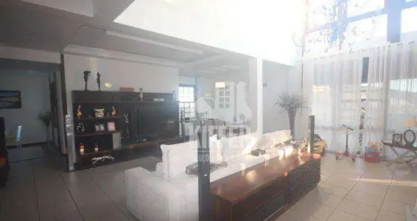 Casa com 5 dormitórios à venda, 560 m² por R$ 2.850.000,00 - Camboinhas - Niterói/RJ