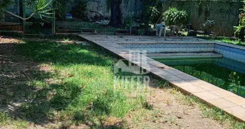 Casa à venda em Santa Rosa, 4 quartos, suíte, piscina, 300m², próximo ao Clube Pioneiros
