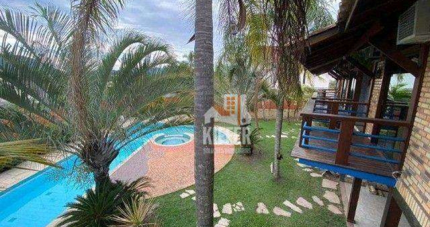 Casa com 7 quartos à venda, 560 m² por R$ 5.000.000 - Camboinhas - Niterói/RJ