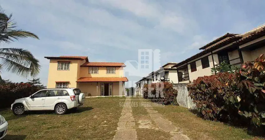 Casa com 7 Quartos a Poucos Passos da Praia do Peró – 200m², Vista para a Reserva e Praia das Conchas