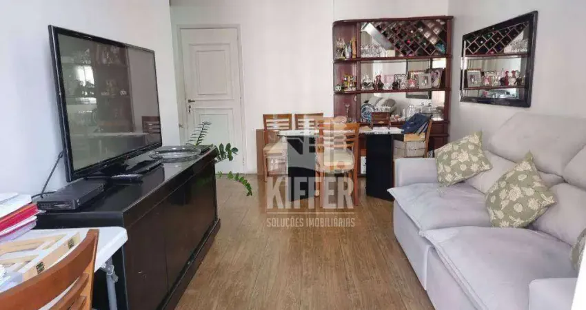Apartamento de 2 Quartos (1 Suíte) com Vista para o Campo de São Bento – Ic