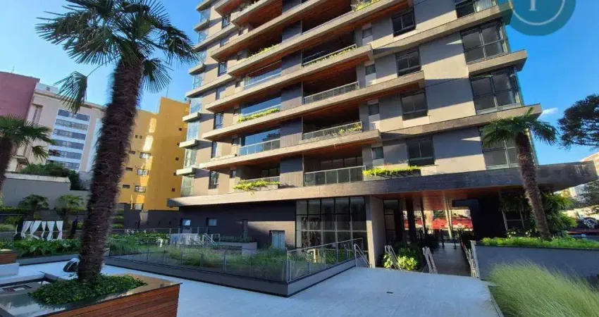 Apartamento Semimobiliado com 3 Suítes no Coração do Batel