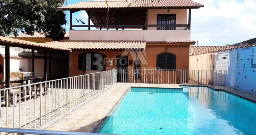 Alugo casa 5 qts, (sendo 3 suítes), piscina, quintal  - r$  3.500,00. jardim atlantico central - itaipuaçu /maricá.