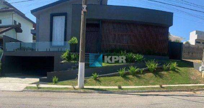 Casa à venda com 3 dormitórios, 250 m- Residencial Santa Helena - Caçapava/SP