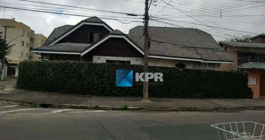 Casa à venda, 499 m² de área construída, ótima localização, 3 dormitórios, 2 suítes, piscina, no jardim das indústrias, são josé dos campos/sp!