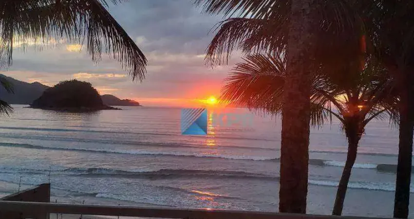 Casa à venda, com 4 dormitórios, 324 m² - Praia do Sapê - Ubatuba/SP