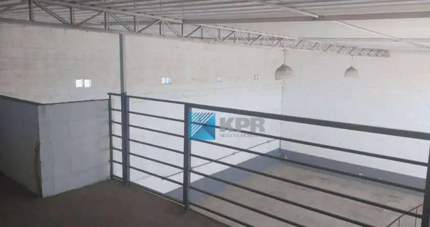 Galpão à venda ou locação, 300 metros de terreno, 125 de área construída.