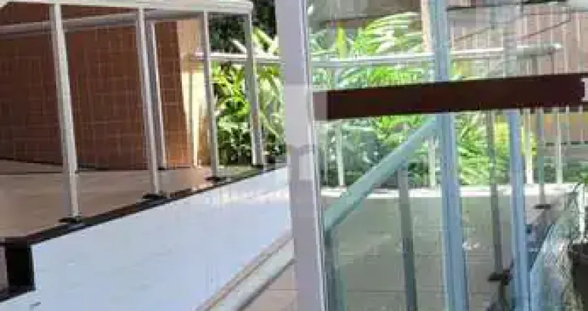 Alugo Apartamento no Edifício Porto de Dover - R$ 3.800,00