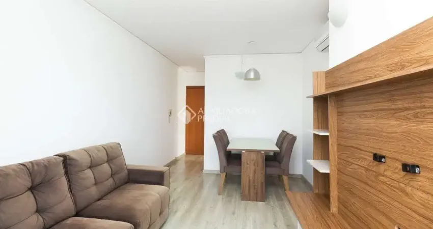 Apartamento com 2 quartos para alugar na Avenida Sarandi, 905, Sarandi, Porto Alegre