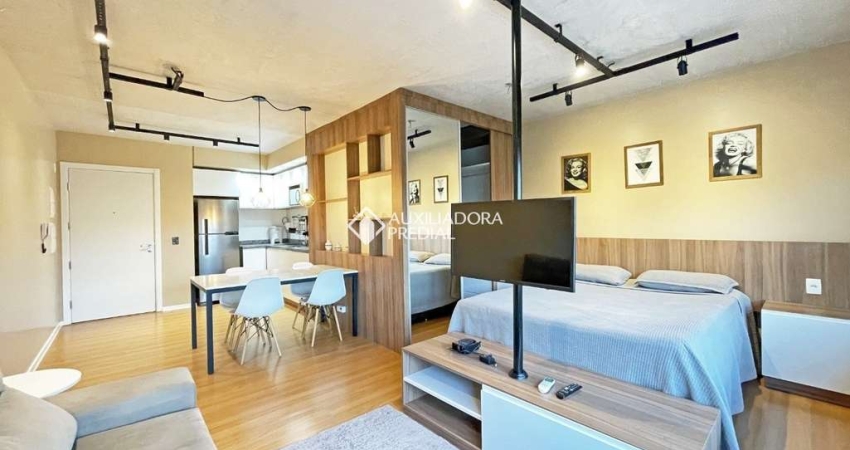 Apartamento com 1 quarto para alugar na Avenida Ipiranga, 8355, Partenon, Porto Alegre