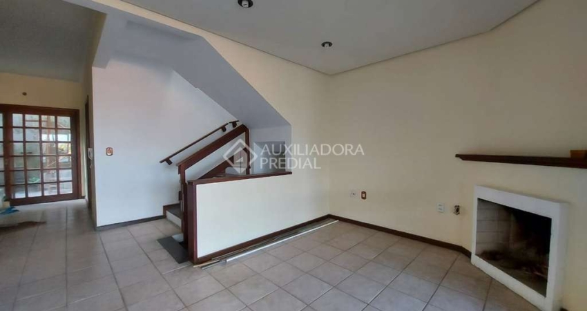 Casa em condomínio fechado com 3 quartos para alugar na Rua Doutor David de Azevedo Gusmão, 185, Jardim Isabel, Porto Alegre