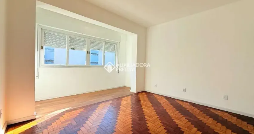 Apartamento com 3 quartos para alugar na Rua Valentim Vicentini, 50, Passo da Areia, Porto Alegre