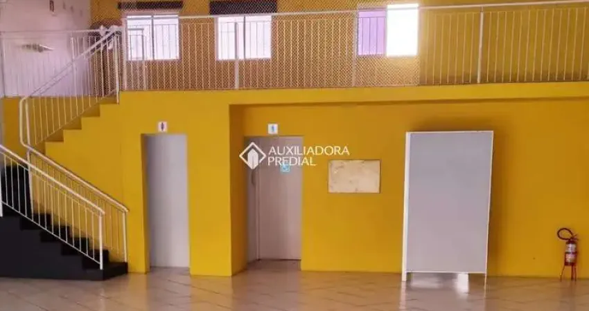 Prédio para alugar na Avenida Salvador Leão, 933, Sarandi, Porto Alegre