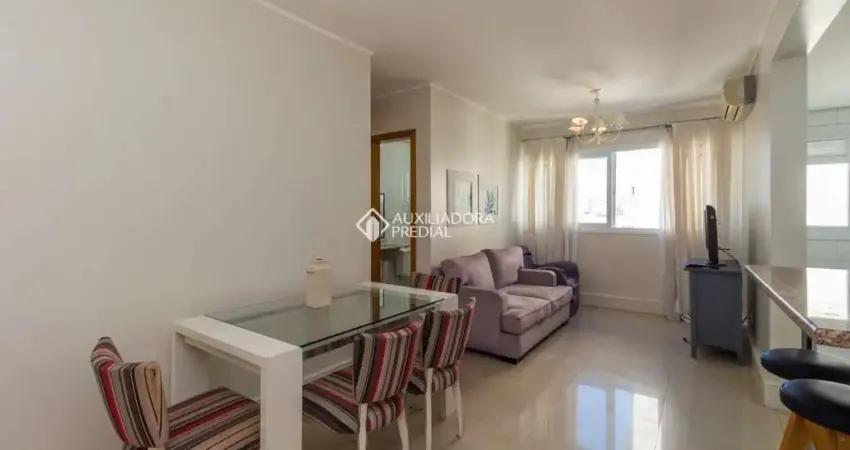 Apartamento com 2 quartos para alugar na Rua Roque Calage, 850, Passo da Areia, Porto Alegre