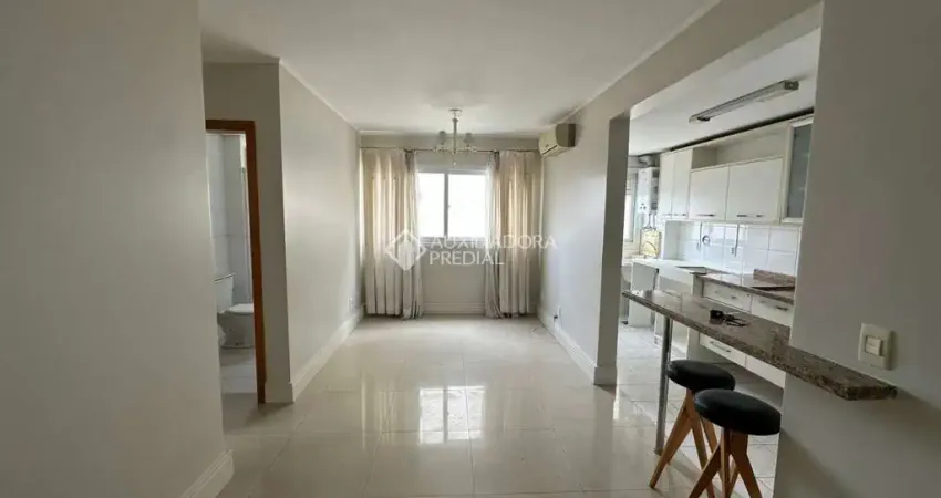 Apartamento com 2 quartos para alugar na Rua Roque Calage, 850, Passo da Areia, Porto Alegre