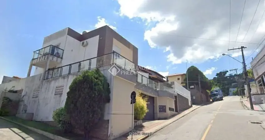 Casa com 2 quartos à venda na Rua Cruz e Souza, 127, Centro, Florianópolis