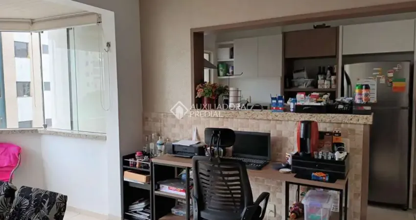 Apartamento com 3 quartos à venda na Rua Duarte Schutel, 262, Centro, Florianópolis