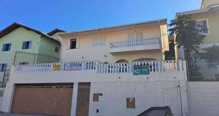 Casa com 10 quartos à venda na Rua Professora Maria do Patrocínio Coelho, 234, Pantanal, Florianópolis