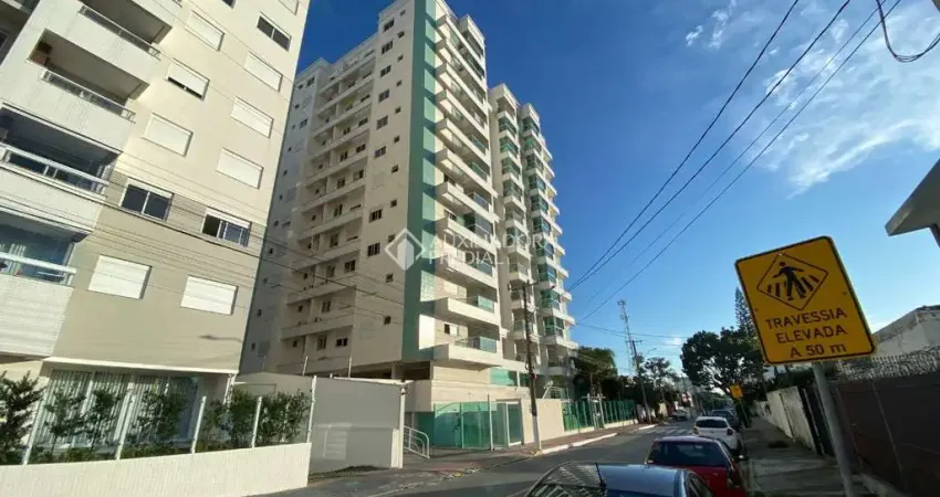 Apartamento com 3 quartos à venda na Rua Celso Bayma, 730, Barreiros, São José