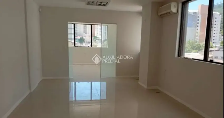 Sala comercial à venda na Rua Crispim Mira, 184, Centro, Florianópolis